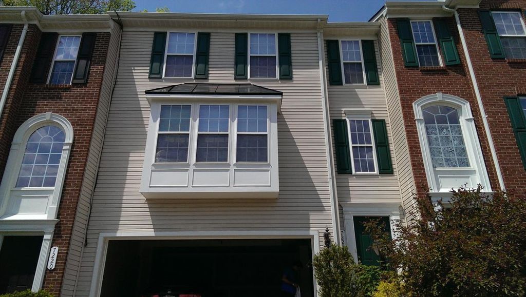 7222 Mariemont Cres, Cincinnati, OH 45227