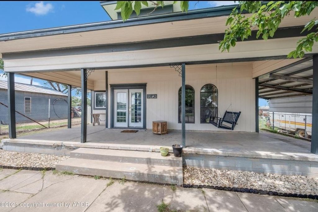 2102 NW 1st Ave #B, Amarillo, TX 79106