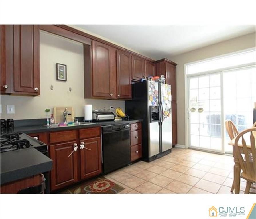 93 Osprey Dr, Old Bridge, NJ - 3 Bed, 2.5 Bath Single-Family Home - 20
