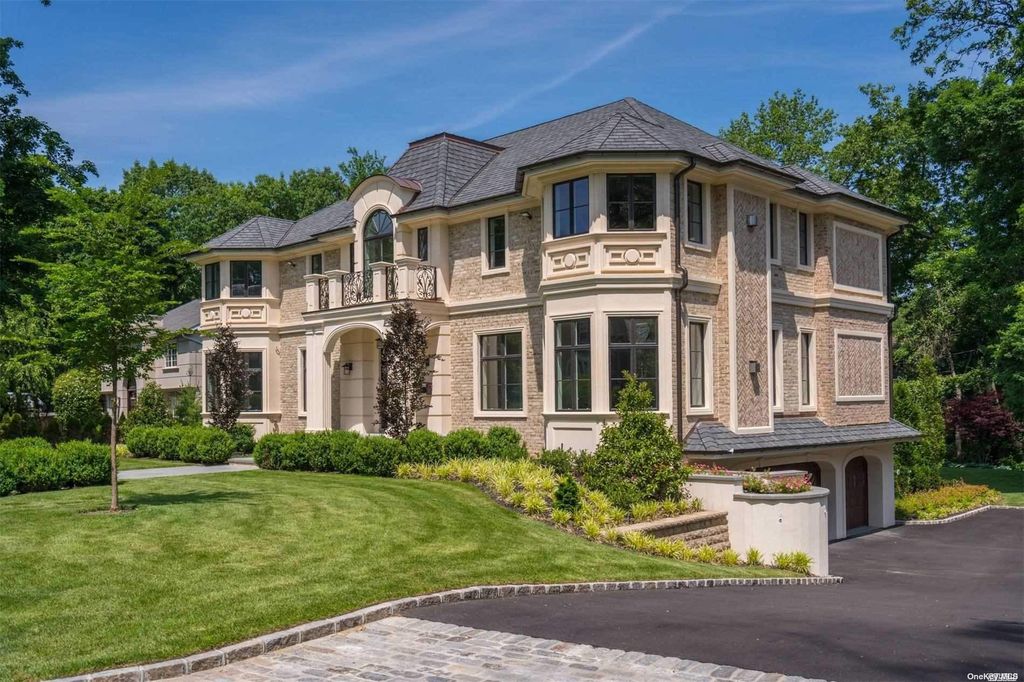 105 Ash Dr, Great Neck, NY 11021 7 Bed, 7 Bath SingleFamily Home