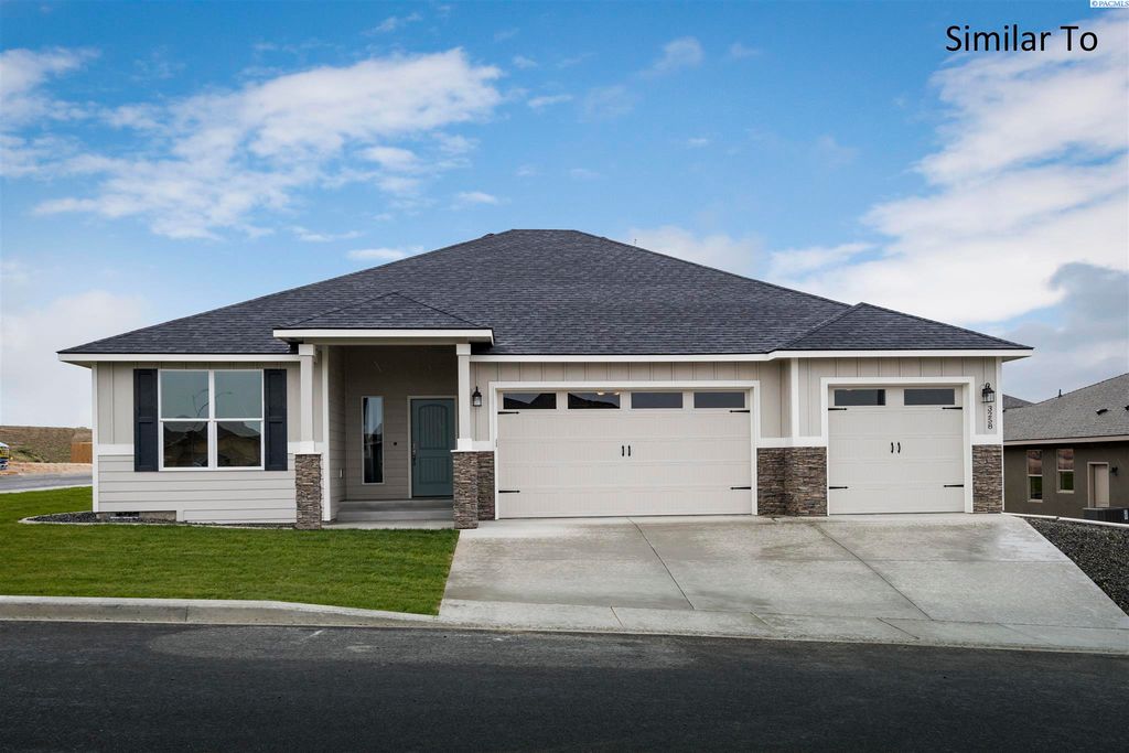 7302 Cornflower Dr, Pasco, WA 99301