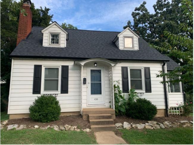 430 N Geyer Rd, Saint Louis, MO 63122