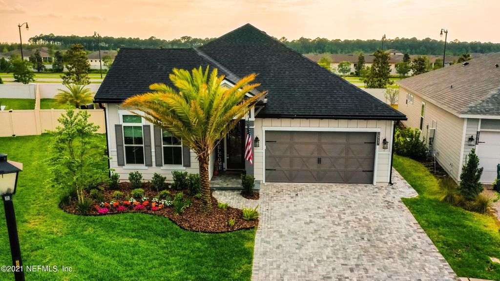 10737 Aventura Dr, Jacksonville, FL 32256