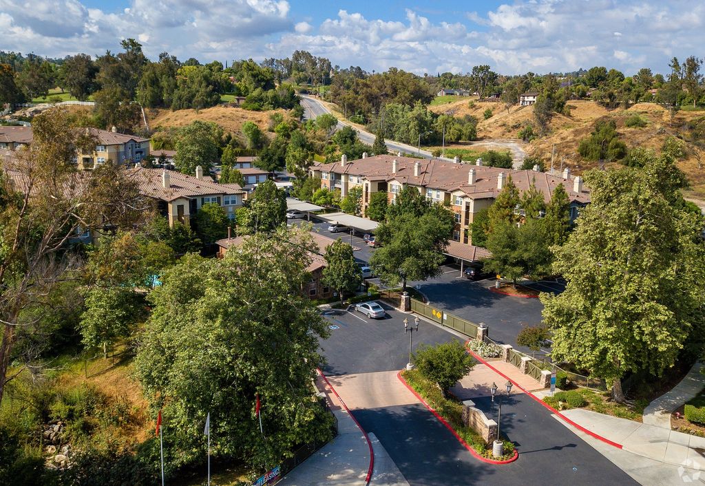 1550 Central Ave, Riverside, CA 92507