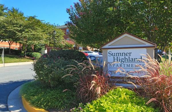 4523 Sangamore Rd, Bethesda, MD 20816