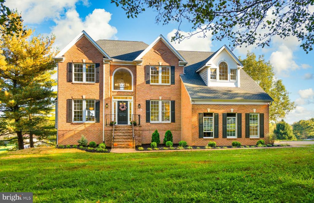 6201 Belmont Cir, Mount Airy, MD 21771