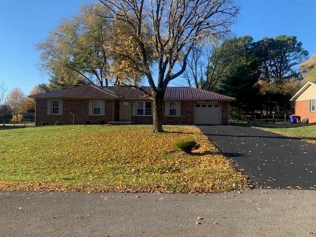 859 Parkland Way, Bowling Green, KY 42101
