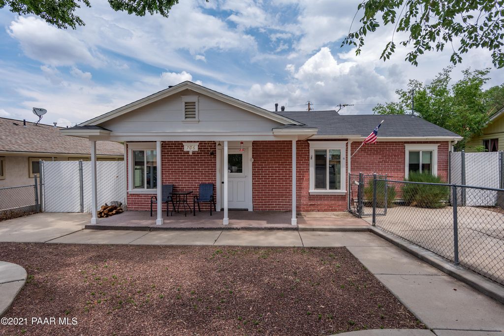 706 Flora St, Prescott, AZ 86301
