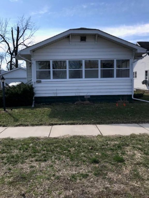 203 W Market St, Palestine, IL 62451 Trulia