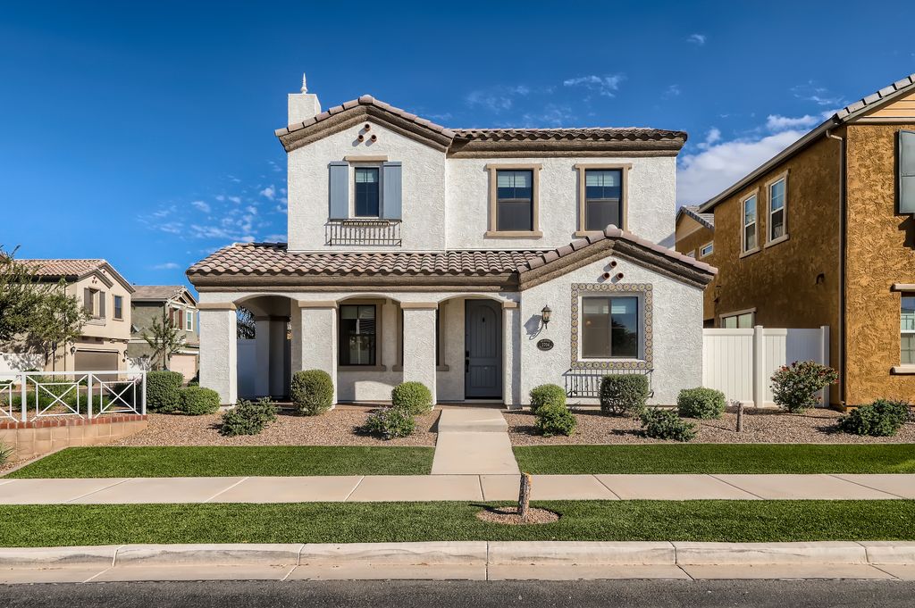 2704 S Santa Rita, Mesa, AZ 85209