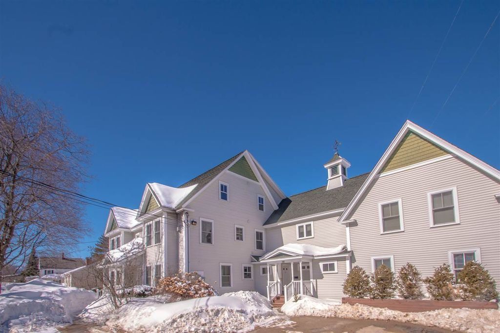 196 East Main Street UNIT 3, Conway, NH 03818