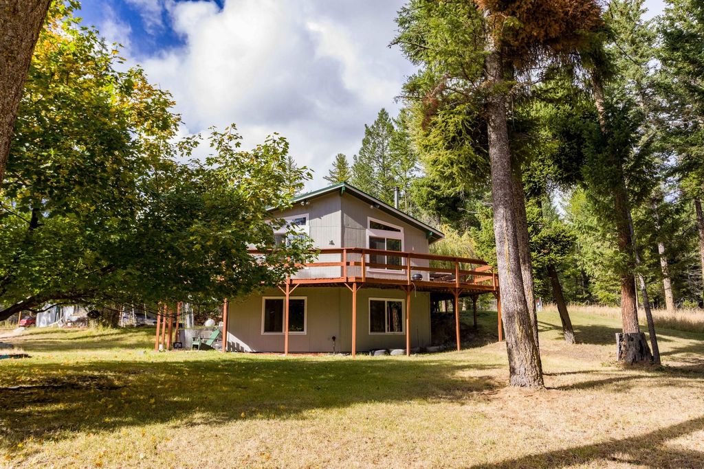 49314 Lake Mary Ronan Rd, Proctor, MT 59929 4 Bed, 2 Bath Single