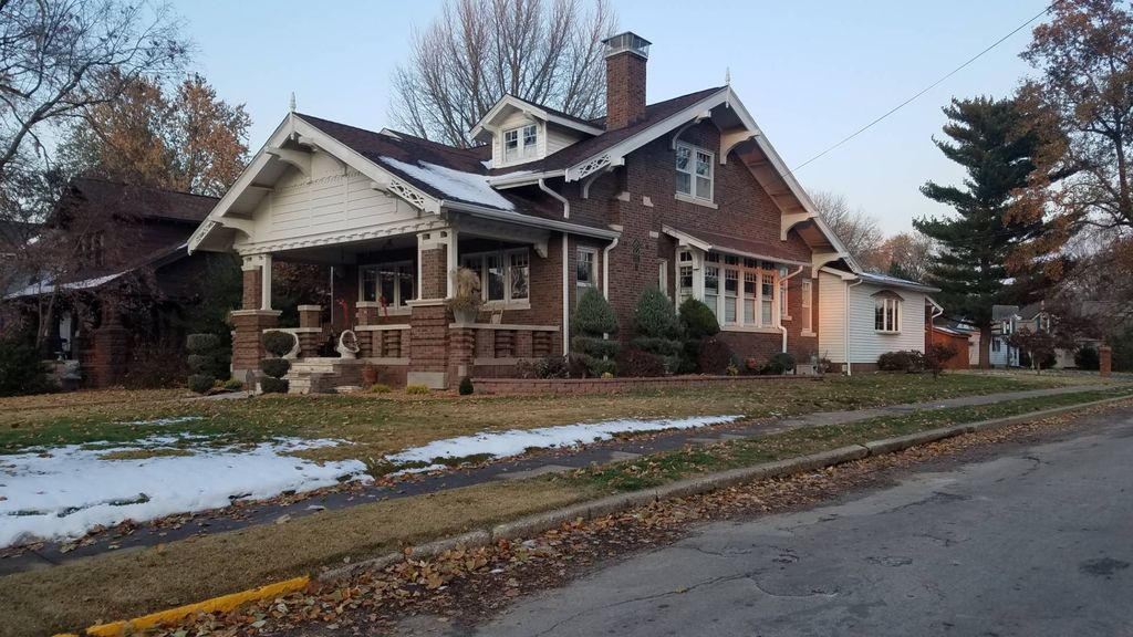 270 S Main St, White Hall, IL 62092 Trulia