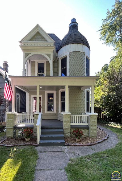 323 SW Clay St, Topeka, KS 66606 Trulia