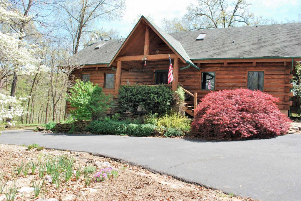 27162 Farm Road 1250, Eagle Rock, MO 5 Bed, 4 Bath SingleFamily Home