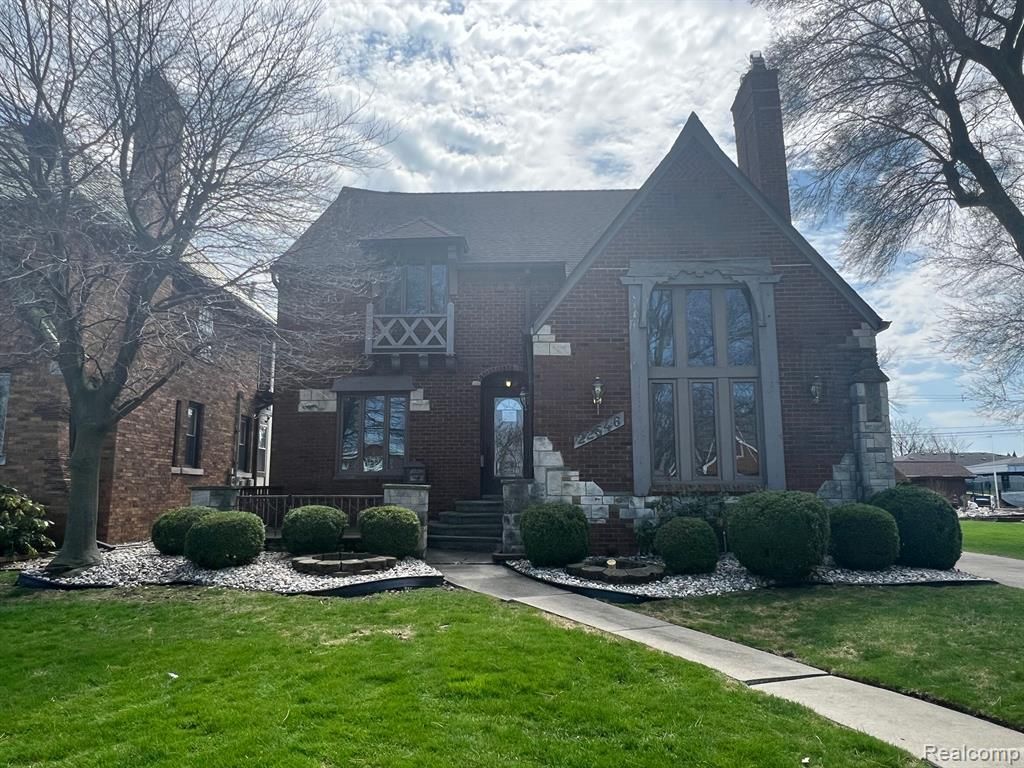 22546 Alexander St, Saint Clair Shores, MI 48081 MLS 20240022895