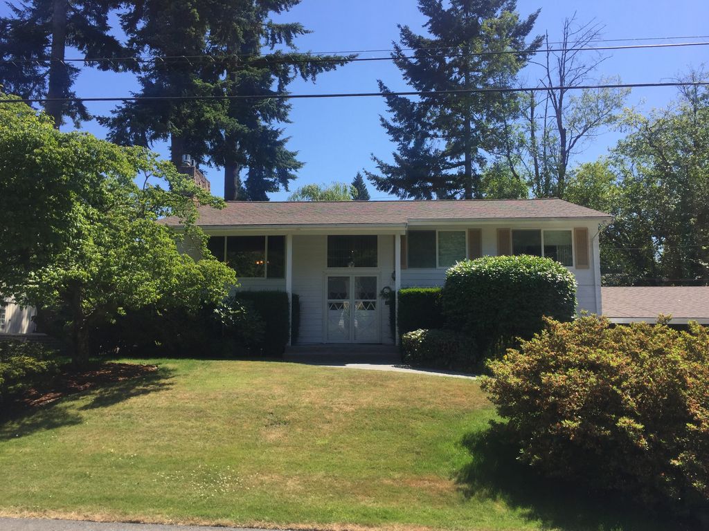 6156 127th Pl SE, Bellevue, WA 98006