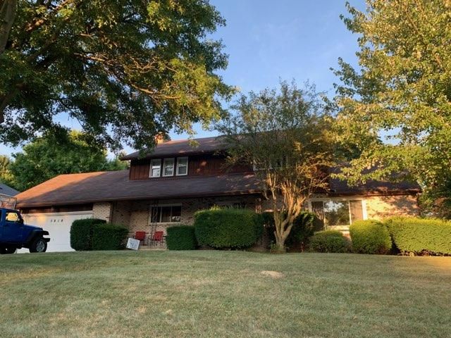 5818 Ballyshannon Cir NW, Canton, OH 44718