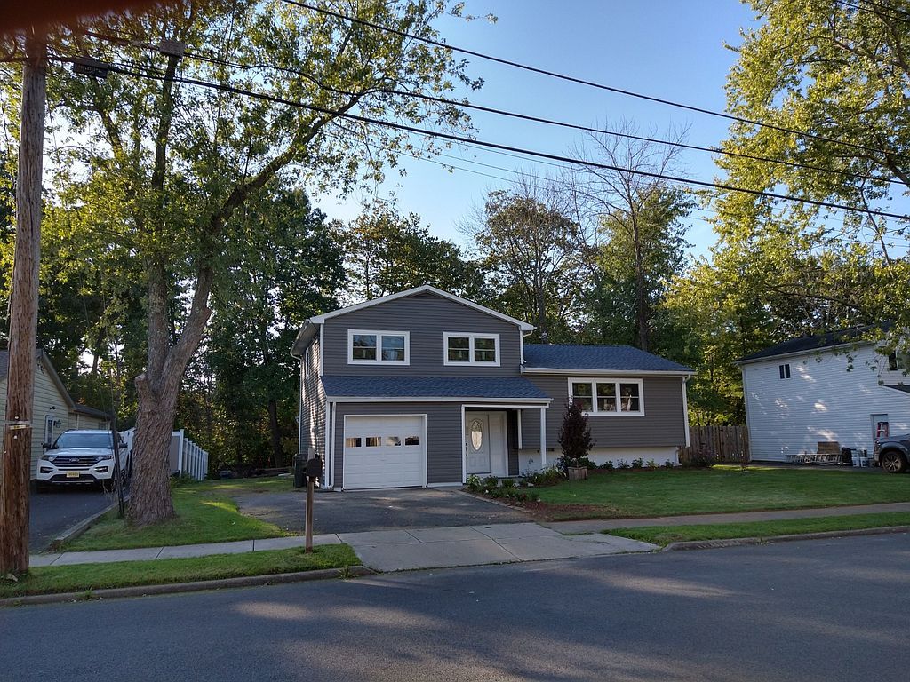 21 Glendale Rd, Flanders, NJ 07836