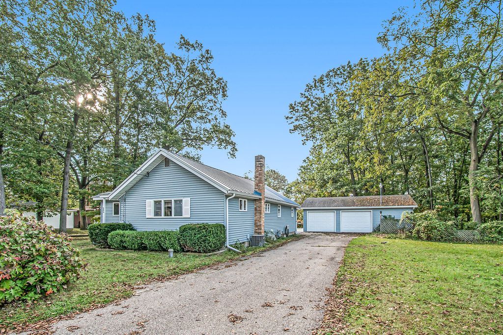 290 Carpenter Cv, Battle Creek, MI 49017