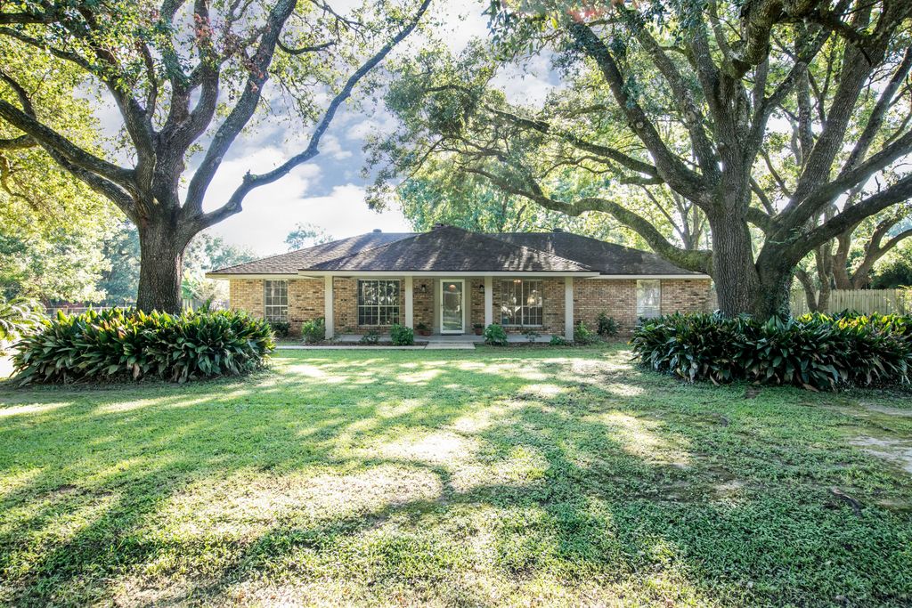 204 Atlas Rd, Youngsville, LA 70592 Trulia