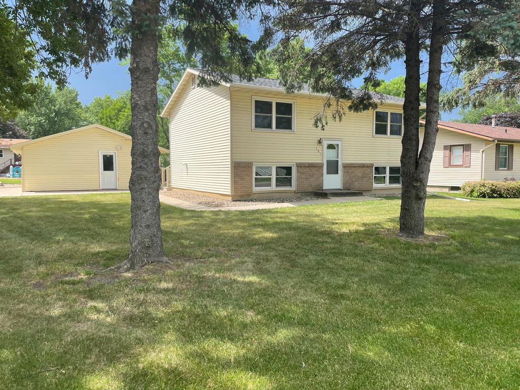501 11th Ave NW, Waseca, MN 56093 Trulia