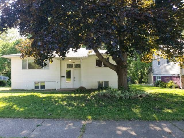 941 North Ave, Painesville, OH 44077