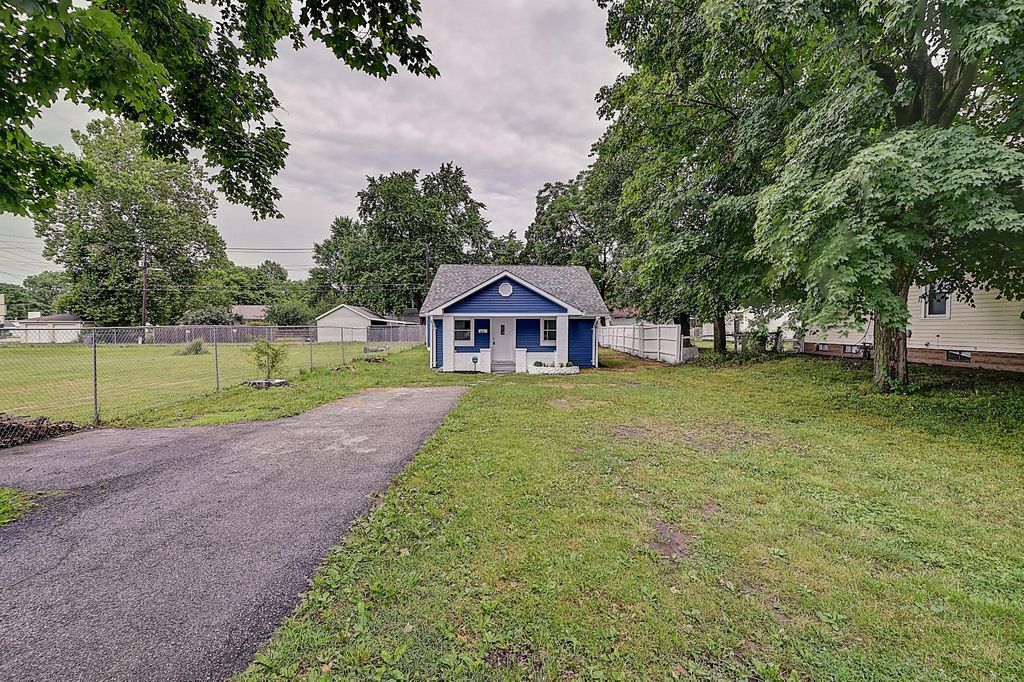 1046 E Mills Ave, Indianapolis, IN 46227