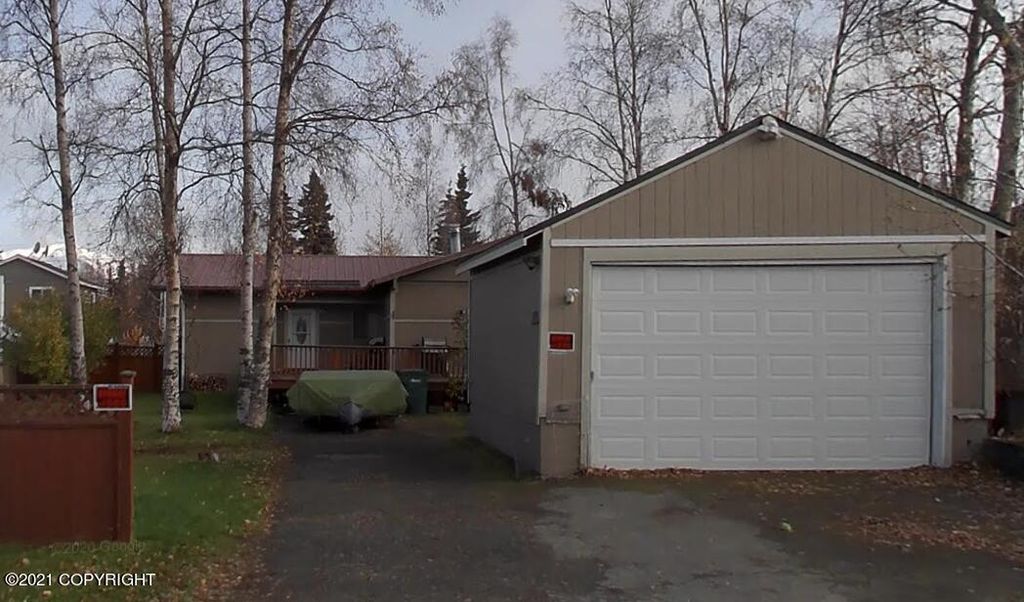 12601 Brandon St, Anchorage, AK 99515