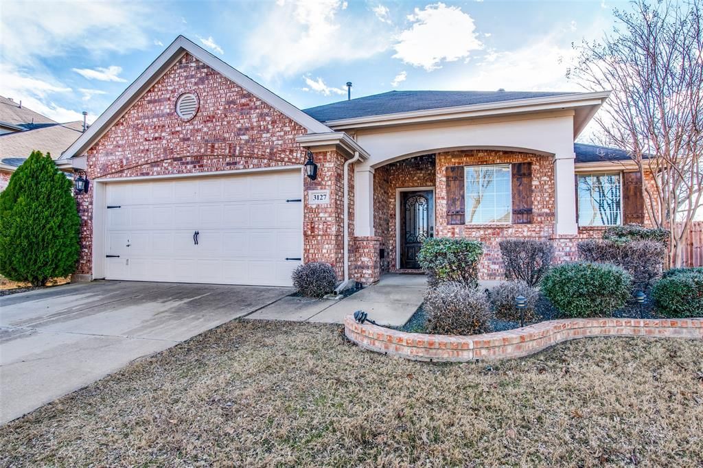 3127 Marble Falls Dr, Forney, TX 75126