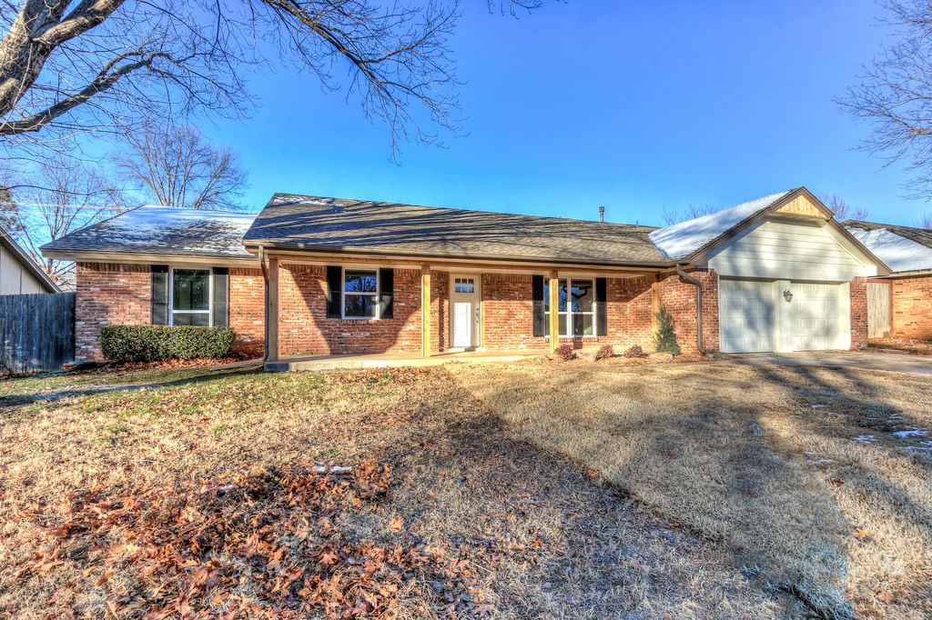 3713 Red Oaks Dr, Norman, OK 4 Bed, 3 Bath SingleFamily