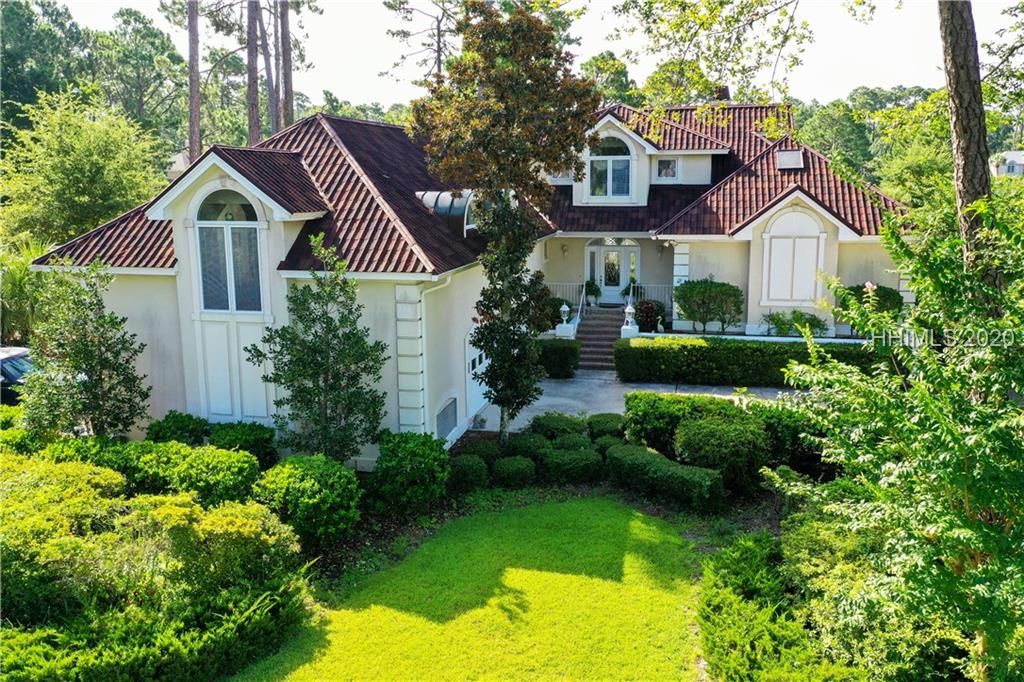 10 Yorkshire Dr, Hilton Head Island, SC 29928