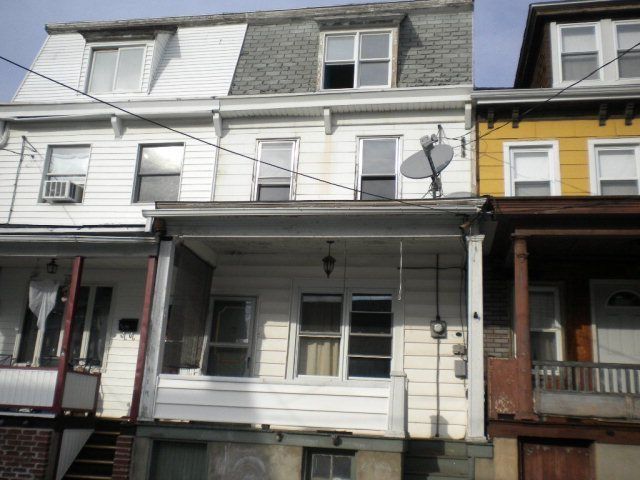 230 Twin St, Minersville, PA 17954