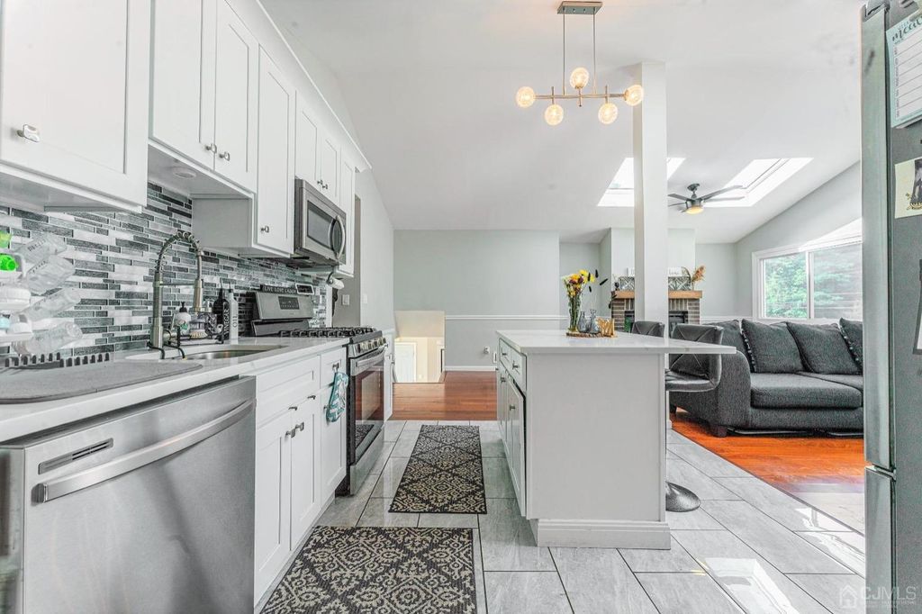 47 Pinewood Rd, Howell, NJ 07731 Trulia