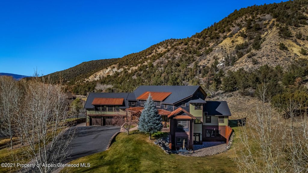 564 Larkspur Dr, Carbondale, CO 81623