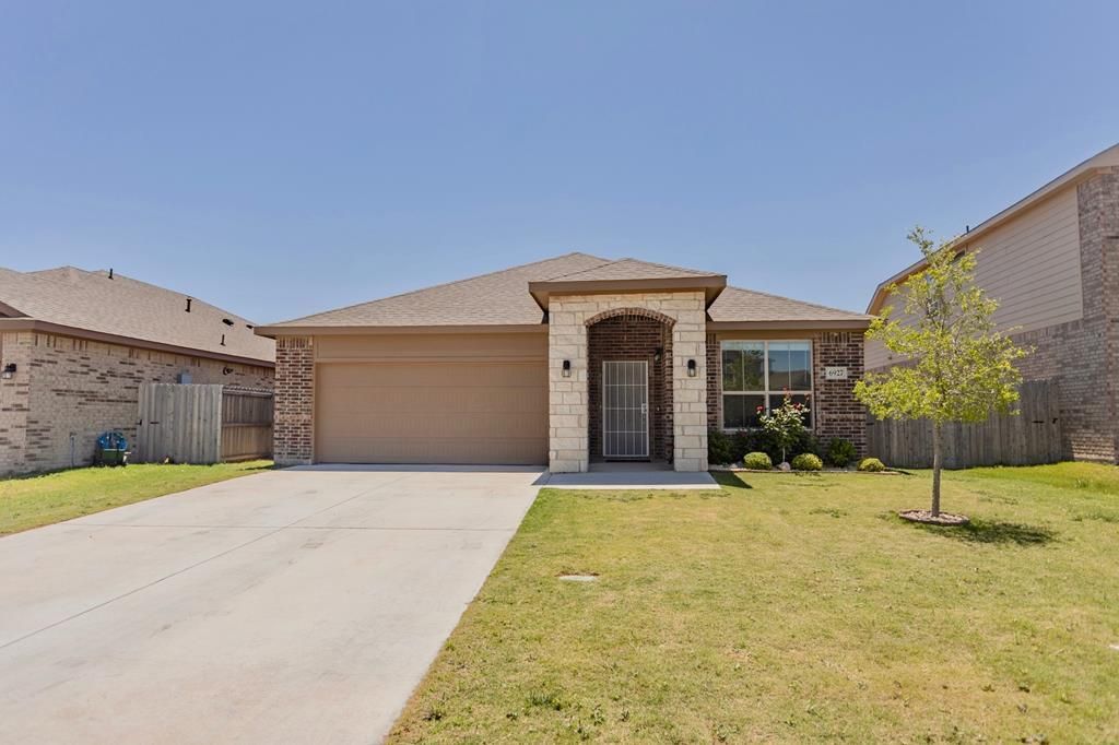 6927 Kate Reed Dr, Odessa, TX 79765