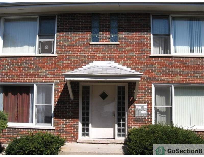 15304 Martin Luther King Jr Dr #2W, Dolton, IL 60419