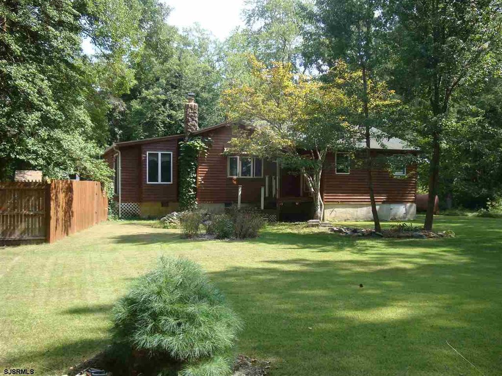2631 Thurston Ave, Hammonton, NJ 08037
