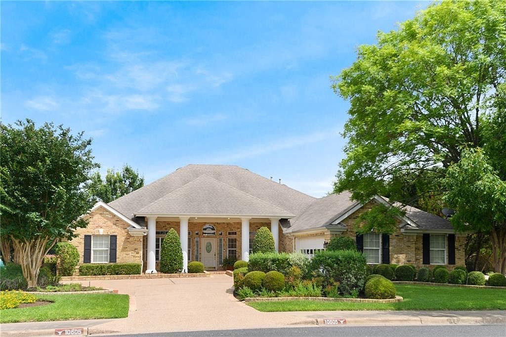 10605 River Plantation Dr, Austin, TX 78747
