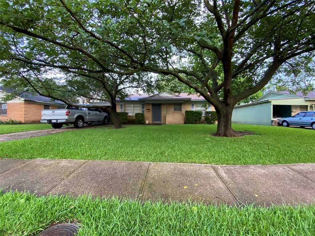 2022 Rhonda St, Mesquite, TX 75149