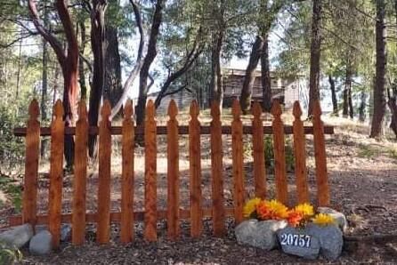 20757 Waterman Rd, Lakehead, CA 96051