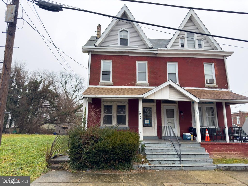 803 Barclay St, Chester, PA 19013