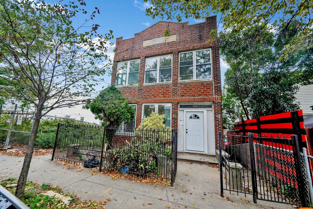 665 Pine St, Brooklyn, NY 11208 Trulia 665 Pine St, Brooklyn, NY 11208 Trulia