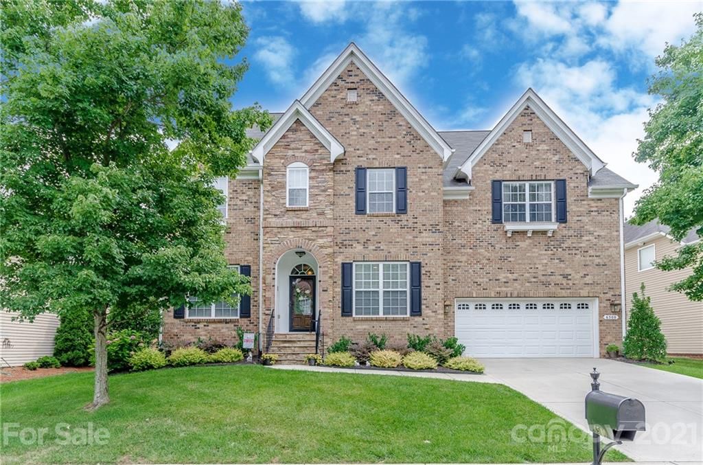 6500 Ballybay Dr, Charlotte, NC 28278