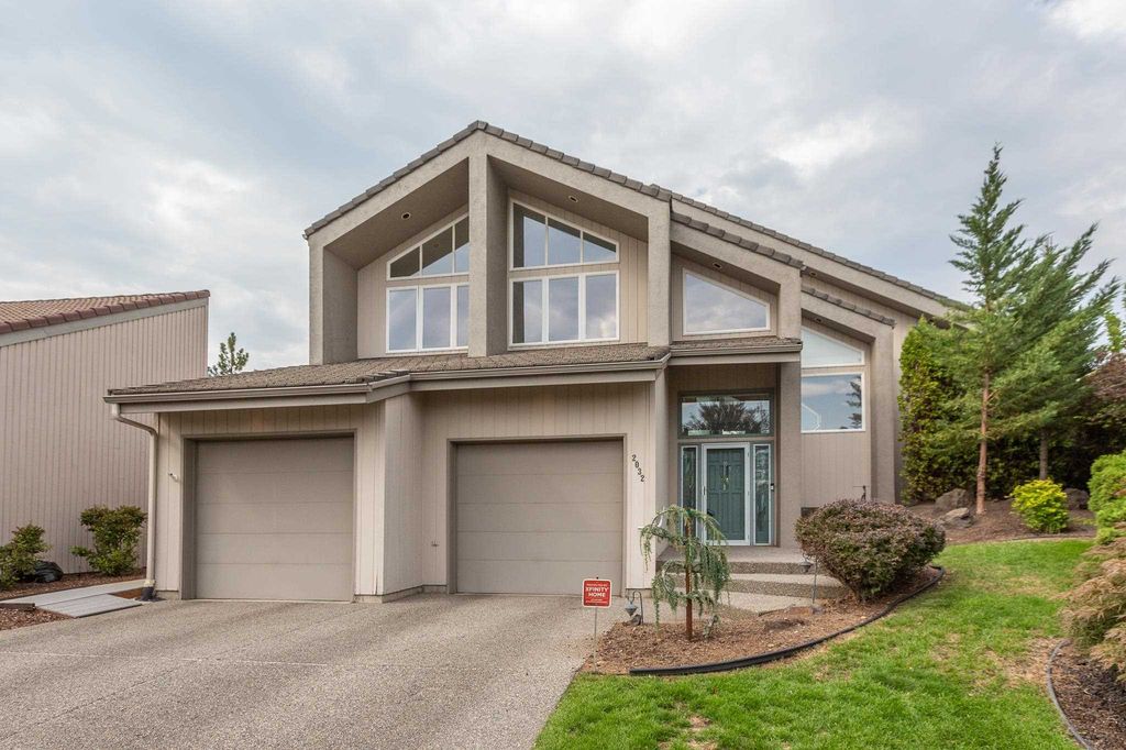 2032 S Parkwood Cir, Spokane, WA 99223