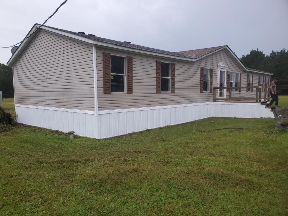 7424 Five Chop Rd, Santee, SC 29142