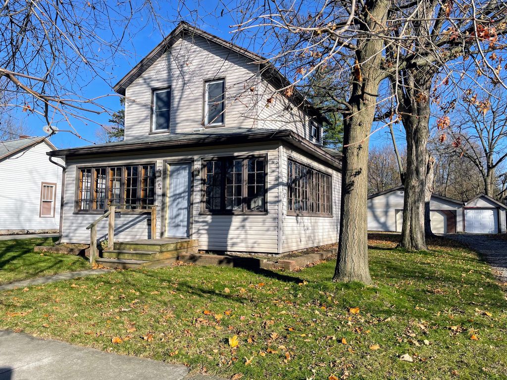 104 N Clay St, Coldwater, MI 49036