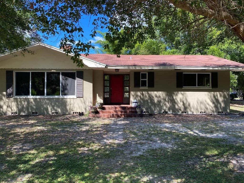 5010 N River Shore Dr, Tampa, FL 33603
