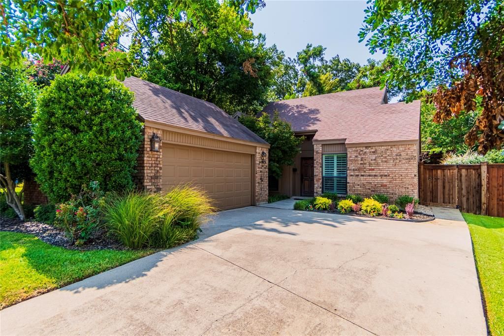 236 Casa Blanca Ave, Fort Worth, TX 76107