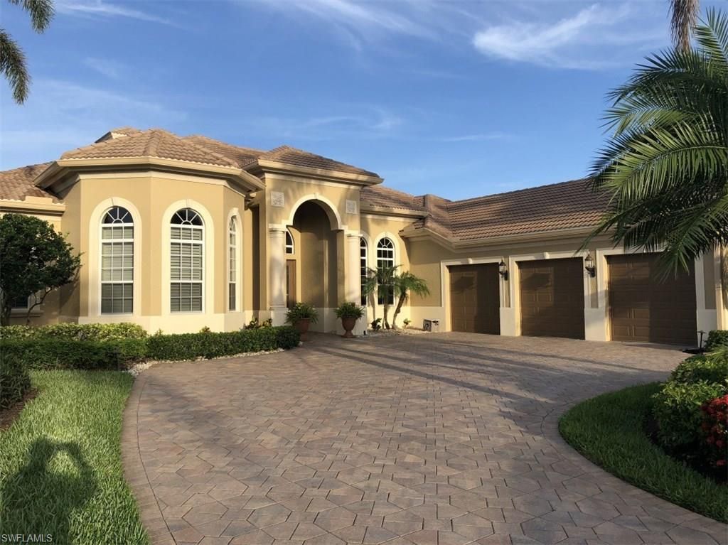 408 Terracina Way, Naples, FL 34119